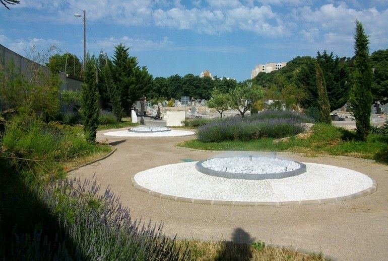 enterrement - jardin souvenirs